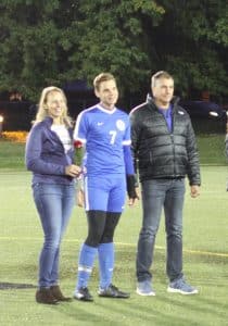 Bryse Vrolijk '20 with Radella and Linwood '83