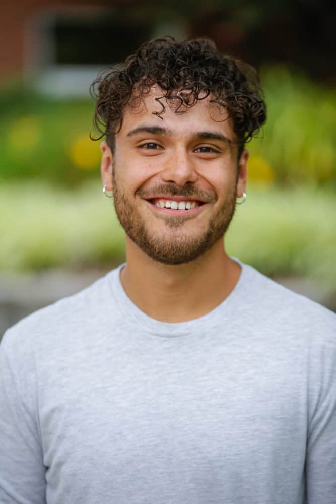 Torres.Diego Diego Torres,
Admissions Counselor
torresd@easternmennonite.org